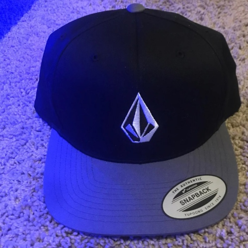 Volcom SnapBack